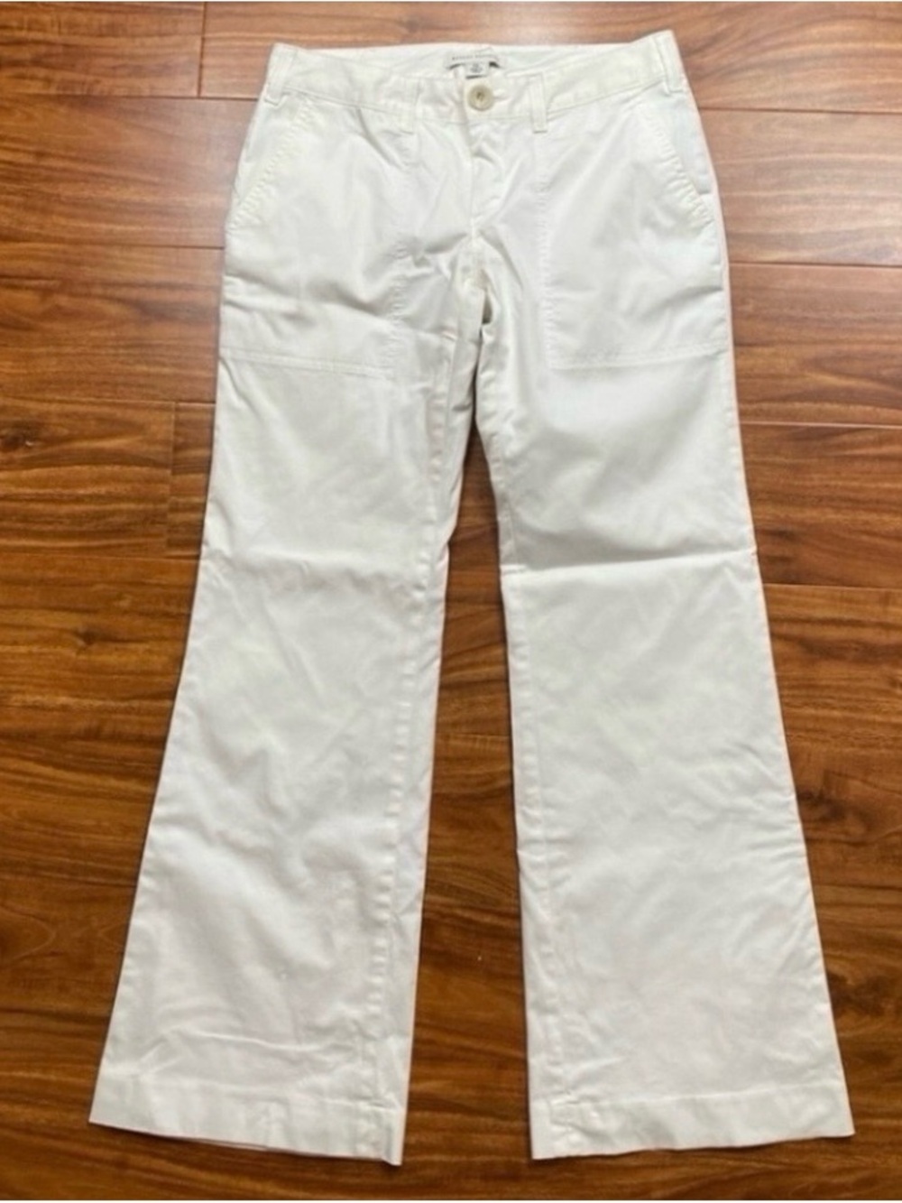 Banana Republic Stretch Women's Off White Midrise Chino Flared Pant 0P Classic